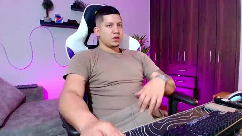 Roberto online show from March 1, 12:56 pm