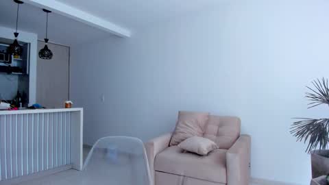 Sam   --- next stream 1 dic  food and vino show . online show from January 18, 5:55 pm