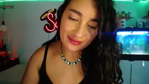 Snapshot of _santalove_ chatting on January 14, 11:05 pm SantaLove online show from January 14, 11:05 pm