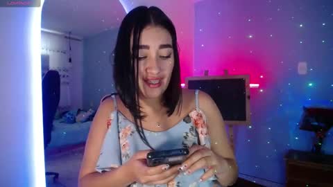 Snapshot of _santalove_ chatting on September 18, 6:34 pm SantaLove online show from September 18, 6:34 pm