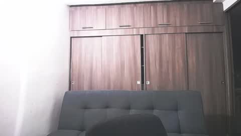 Juan Pablo-independent model online show from September 14, 11:28 pm