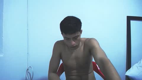 Juan Pablo-independent model online show from December 18, 4:19 am