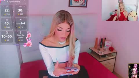 _shadday_ online show from May 22, 6:09 am