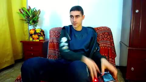 Snapshot of _skyleer_ chatting on October 20, 1:21 am _skyleer_ online show from October 20, 1:21 am