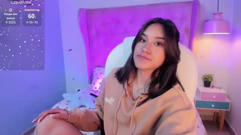 Sophie  online show from September 27, 9:45 pm