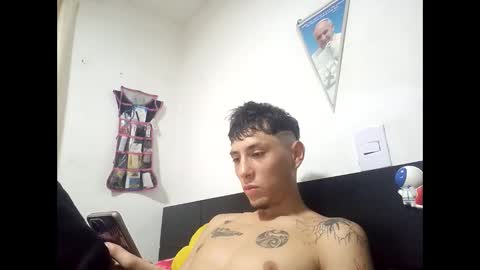 Snapshot of _spider_dick_ chatting on January 26, 2:03 am Alejandro Pinzon online show from January 26, 2:03 am