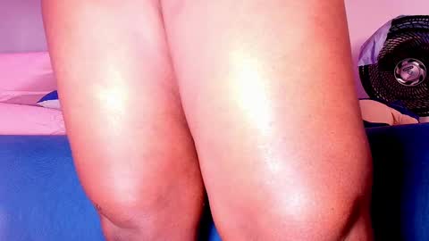 Snapshot of _ssusy_ chatting on September 26, 1:19 pm susy online show from September 26, 1:19 pm