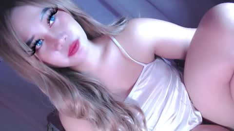 Call me Melody online show from February 12, 1:42 am