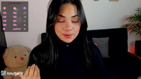    online show from November 27, 11:12 pm