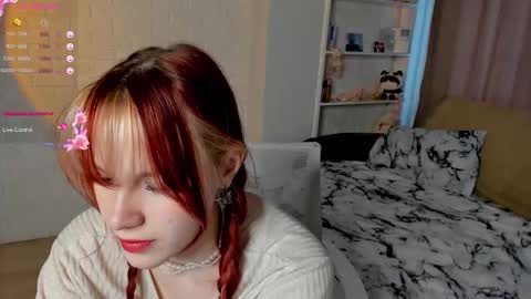 _sweetiemary_ online show from February 2, 4:31 am