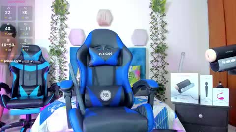 Snapshot of _taylor_black chatting on September 30, 12:21 am Taylor online show from September 30, 12:21 am