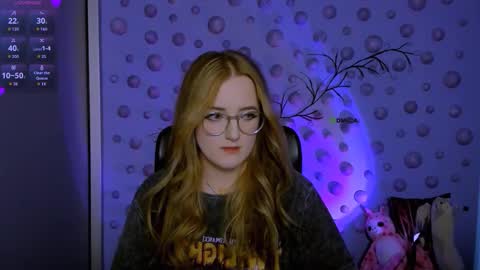 _tessa_moon online show from February 17, 8:19 pm