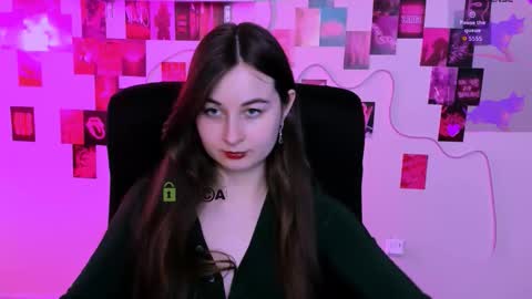 _tessa_moon online show from March 28, 11:06 pm
