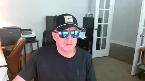 _texashc69 online show from April 13, 5:06 pm