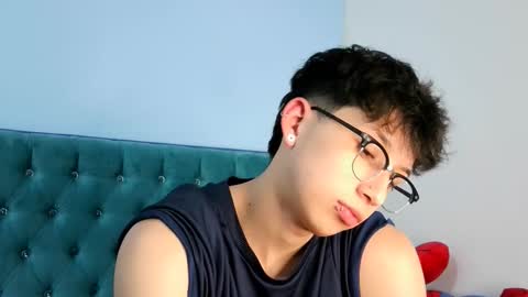 Thomas online show from January 10, 7:36 am