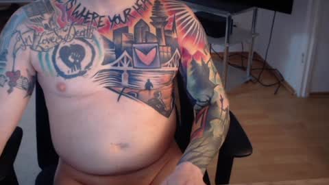 _trythis_ online show from December 14, 9:45 pm