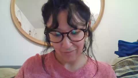 Snapshot of _tutti_frutti_ chatting on October 5, 5:27 am _tutti_frutti_ online show from October 5, 5:27 am