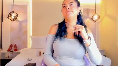 _valeryboobs_ online show from November 11, 2:30 pm