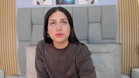 _valerycooper online show from May 21, 11:39 am