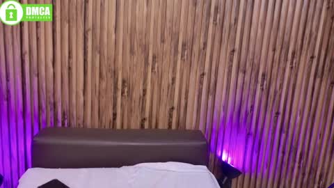 Veronica online show from April 12, 1:59 pm