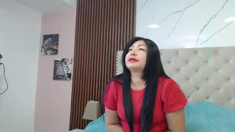 _victorialee online show from April 9, 12:11 pm