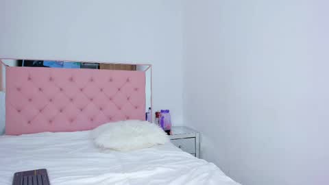 Violeta online show from March 12, 4:08 am