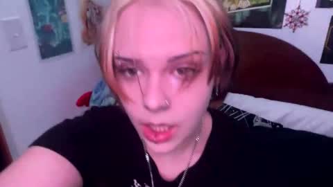 Snapshot of _xxalexx chatting on September 24, 2:40 am _xxalexx online show from September 24, 2:40 am