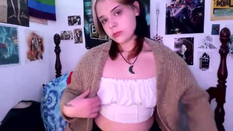 Snapshot of _xxalexx chatting on October 22, 2:48 am _xxalexx online show from October 22, 2:48 am