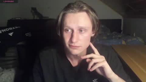 _yourcuteboy_ online show from October 2, 10:41 pm