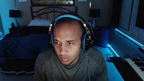 a4orce online show from March 25, 2:07 am