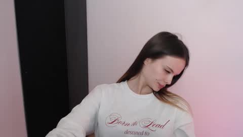 Snapshot of a_ariella_ chatting on October 8, 2:34 pm a_ariella_ online show from October 8, 2:34 pm