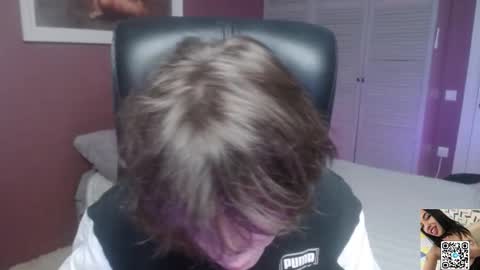 Kris Michael online show from December 17, 2:35 pm