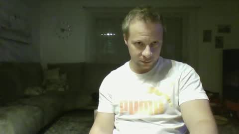 Long distance cumshot online show from January 19, 9:13 pm