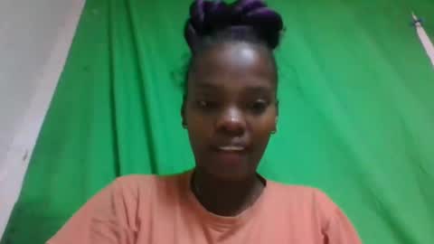 aadienne online show from May 11, 2:45 pm