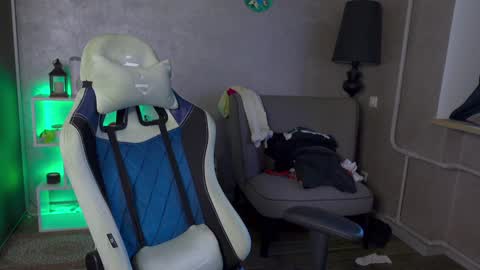 Alex online show from January 13, 12:45 pm