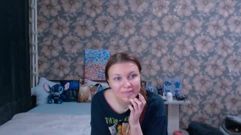 Alice online show from March 24, 4:24 pm