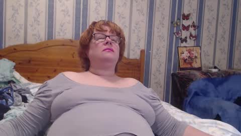 NINA online show from December 3, 6:47 am