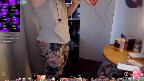 Katie online show from February 15, 10:33 am