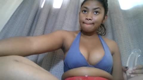 aariciah online show from November 23, 10:13 am