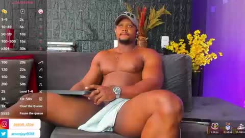 Aaron online show from July 8, 2:53 pm