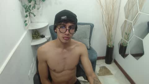 Aaron online show from February 11, 12:20 pm