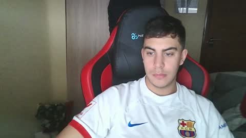 aaronlavine online show from December 29, 3:24 pm