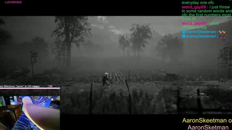 Snapshot of aaronskeetman chatting on December 28, 1:17 pm Aaron Skeetman online show from December 28, 1:17 pm