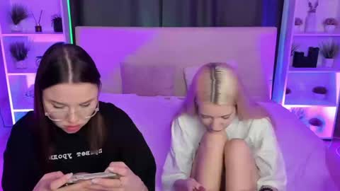 Fiona and Harry online show from January 25, 5:30 pm