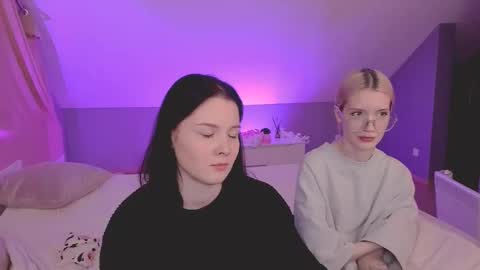 Fiona and Harry online show from February 16, 5:59 pm