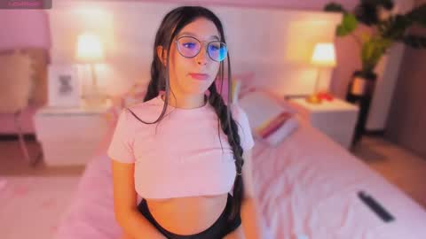 Snapshot of abbie_foxxx chatting on February 26, 2:49 pm abbie online show from February 26, 2:49 pm