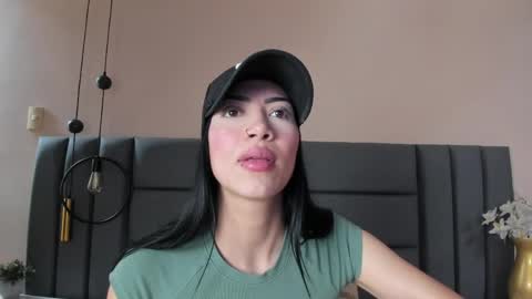 Abbie Joness online show from May 22, 3:52 pm