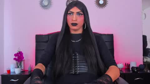 Abbigail Fuster  online show from February 18, 2:06 pm