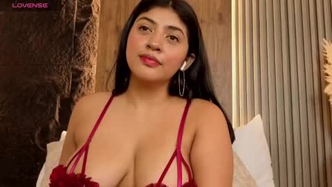 Snapshot of abby_millerr_ chatting on February 15, 4:01 pm Abbygail online show from February 15, 4:01 pm