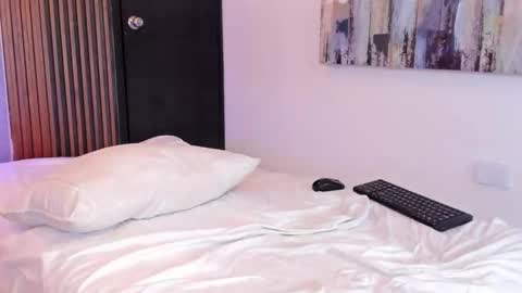 Abby online show from November 20, 11:02 pm